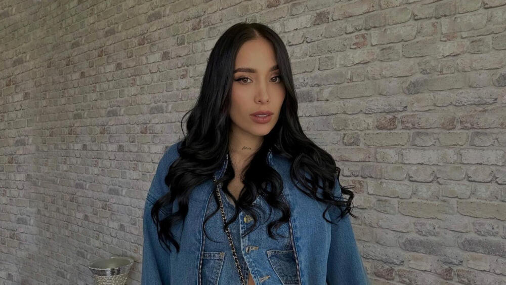 Luisa Fernanda W anunció su retiro de las redes sociales 2 Luisa Fernanda W anunció su retiro de las redes sociales La reconocida influenciadora y creadora de contenido Luisa Fernanda W publicó en sus redes sociales un video en él empezó a contarle a sus seguidores para dónde apuntará su futuro profesional y los proyectos que tiene pensados a futuro.