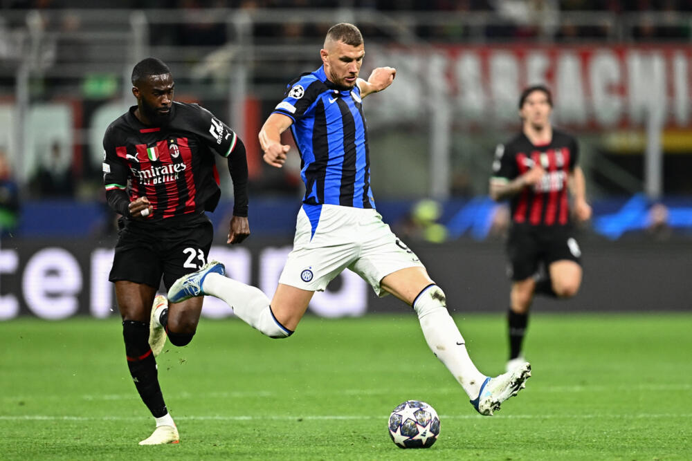 Milan, a remontar el 2 a 0 en contra ante el Inter para avanzar a la final de la Champions Inter y Milan definirán este martes a partir de las 2:00 p.m. quién será el primer finalista de la Champions League a la espera de lo que suceda el miércoles entre el Manchester City y Real Madrid.