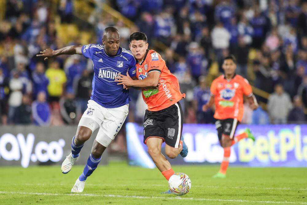 Millonarios salvó un punto al final ante Envigado y empató 1 a 1 1 Millonarios salvó un punto al final ante Envigado y empató 1 a 1 Millonarios empató 1-1 en el último minuto y rescató un punto en El Campín.