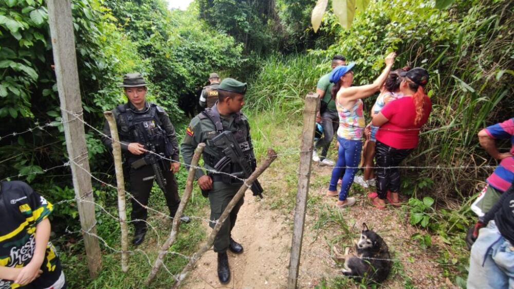 Niño de cinco años murió tras ser atacado por una jauría de perros Un niño de cinco años fue la víctima fatal de un ataque realizado por cuatro perros de raza potencialmente peligrosa, en hechos ocurridos por el sector de El Cable, por el barrio Café Madrid, en Bucaramanga.