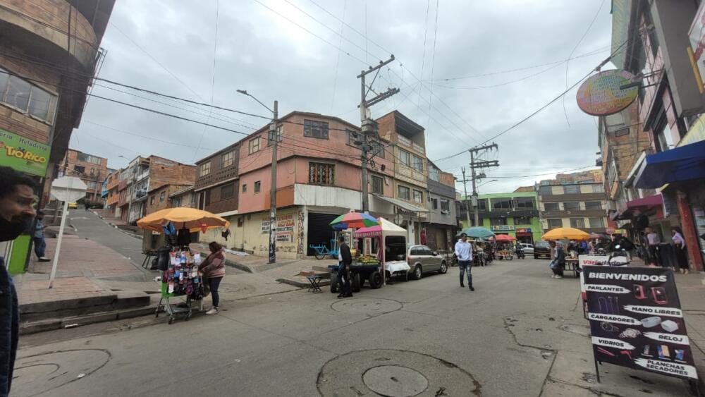 Riña mortal en Cuidad Bolívar En medio una riña, dos sujetos terminaron gravemente heridos en el Hospital de Meissen.