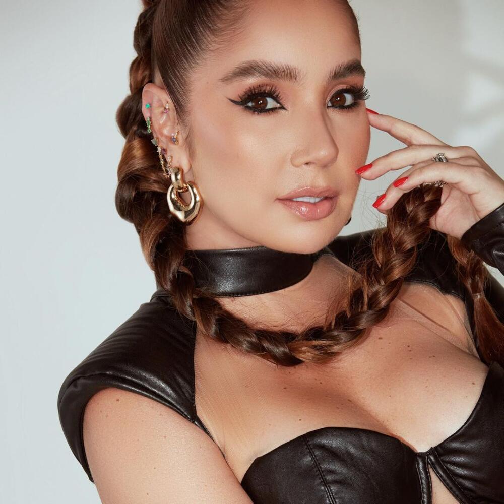 Por esta razón Paola Jara se ve con unos kilitos de más Paola Jara no está embarazada y su cambio se debe a un procedimiento estético.