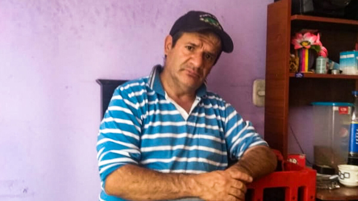 Por reclamarle a motero asesinaron a un adulto mayor en Suba Un hombre de 60 años perdió la vida luego de recibir una golpiza por parte de un motero en un acto de intolerancia ocurrido en el barrio Las Villas, de Suba.