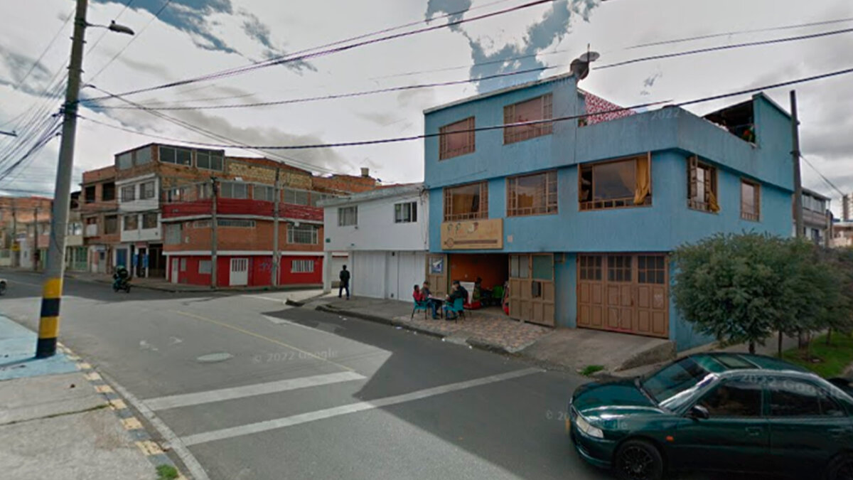Por reclamarle a motero asesinaron a un adulto mayor en Suba Un hombre de 60 años perdió la vida luego de recibir una golpiza por parte de un motero en un acto de intolerancia ocurrido en el barrio Las Villas, de Suba.