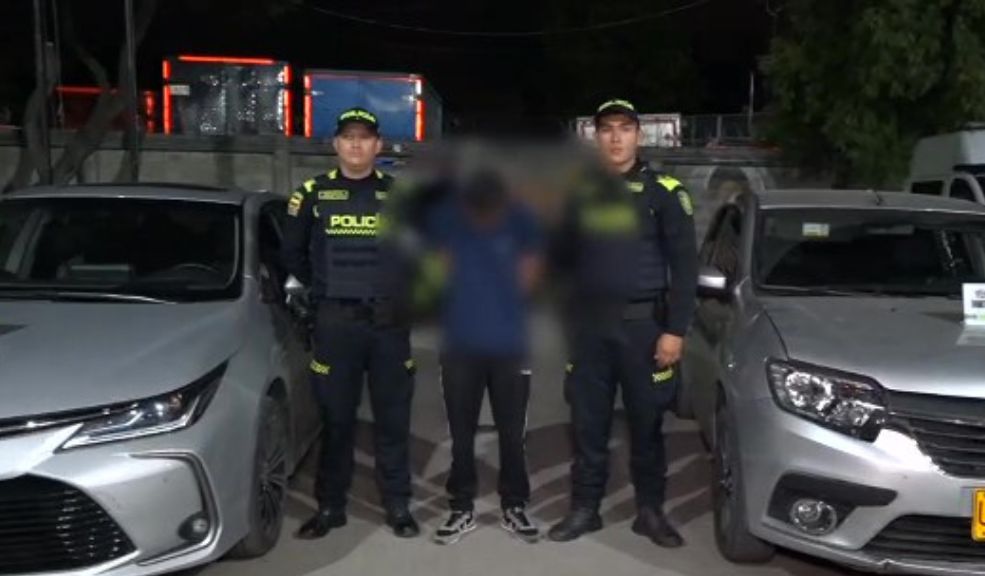 Balacera entre policías y bandidos en Kennedy
