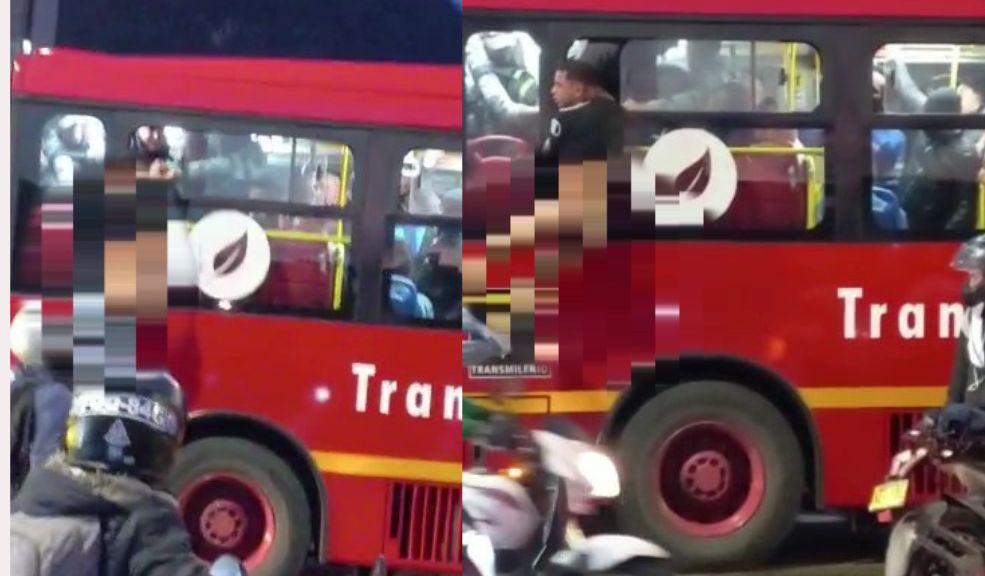 Semidesnudo y colgando del Transmilenio, así terminó un hombre en la Av. Caracas