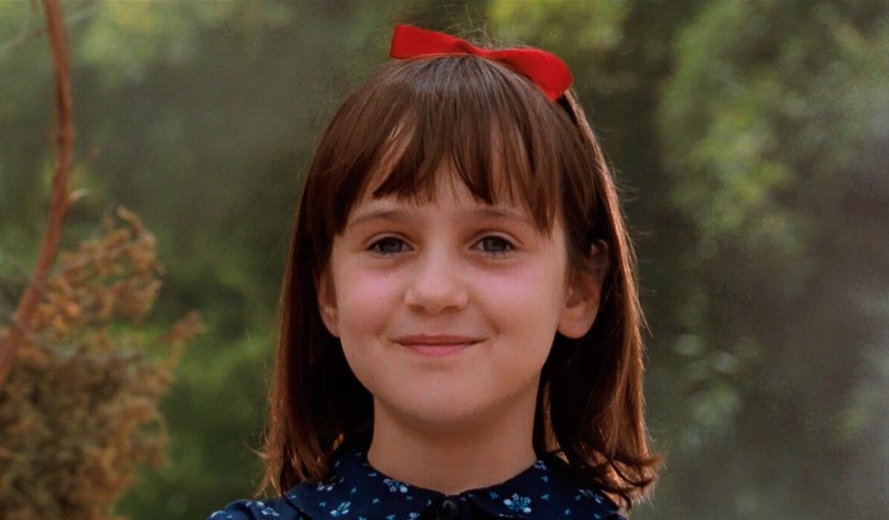 Actriz de 'Matilda' expresó que la película le arruinó la vida La actriz de Matilda, Mara Wilson, escribió un libro donde cuenta como la película le arruinó la vida.