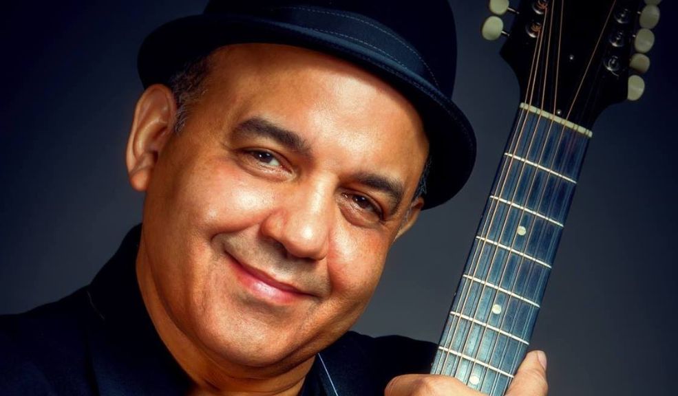 Murió Juan Carlos Formell, bajista de Los Van Van tras tocar en un concierto