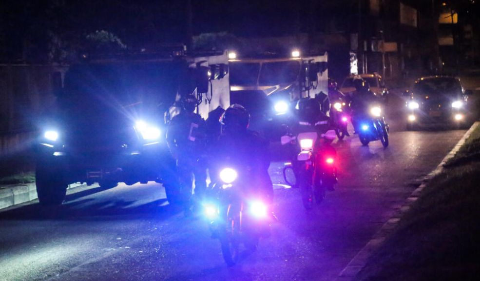 Robo de camioneta terminó en persecución y balacera