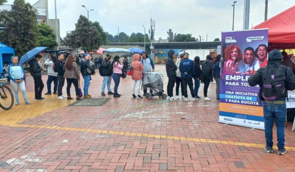 Apúntese a la feria de trabajo de la localidad de Santa Fe