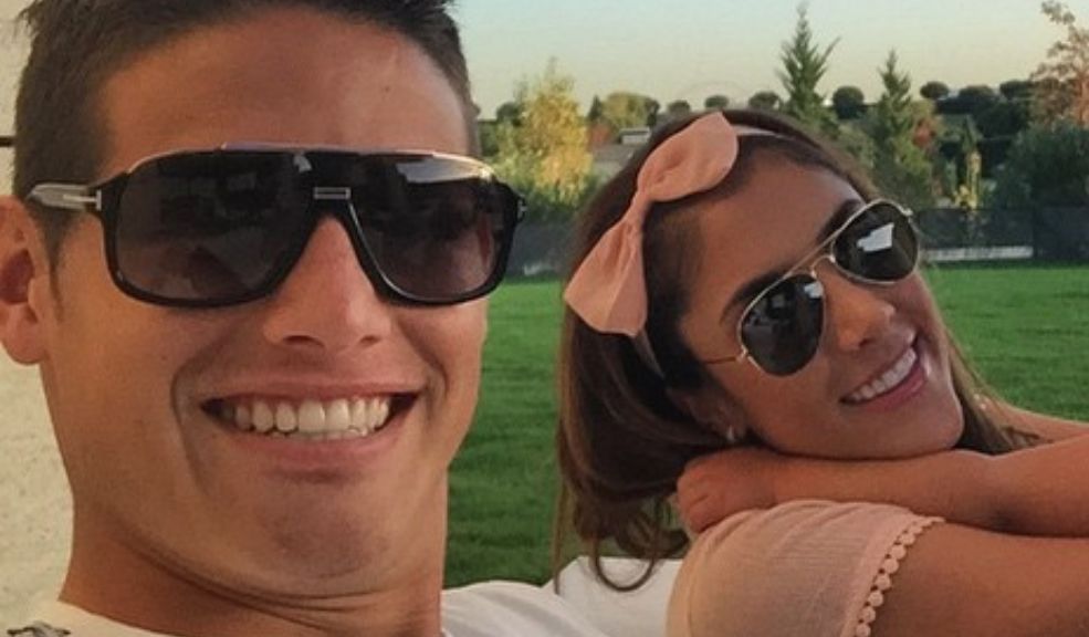 James Rodríguez y Daniela Ospina juntos en el cumpleaños de su hija