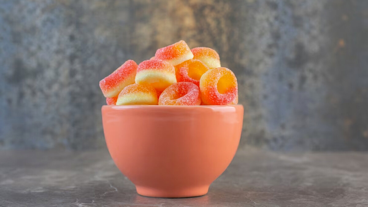 Prepare gomitas saludables En esta época de tantos cambios bruscos de clima, muchas veces nos atacan enfermedades como la gripa, por eso debemos estar muy preparados y con buenas vitaminas.