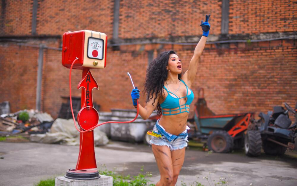 Sube la temperatura en Bogotá con tremenda fiesta de reguetón Conozca la historia de cómo se originó la fiesta perfecta para los amantes del reguetón: 'Suelta como Gabete'.