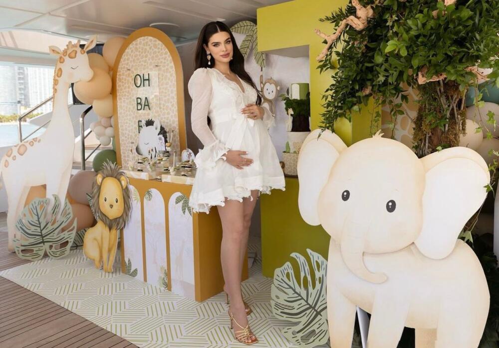 Marc Anthony y Nadia Ferreira celebraron su Baby Shower en lujoso yate Nadia Ferreira y Marc Anthony celebraron el baby shower de su primer hijo en medio del mar.