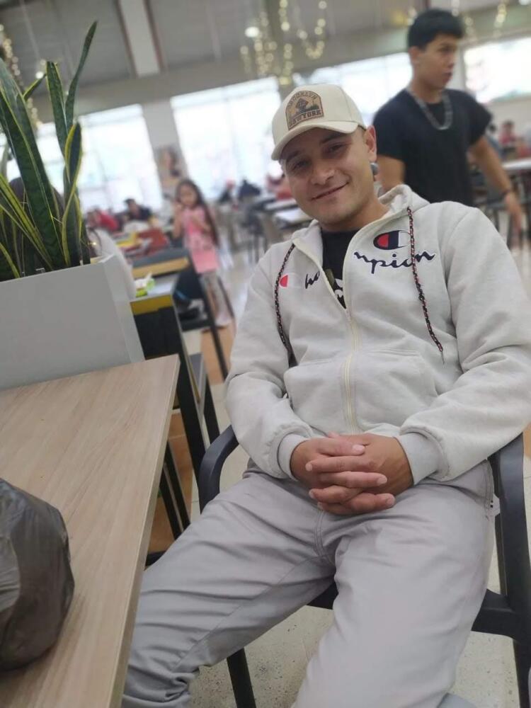 Familiares piden ayuda para encontrar a Sergio González 2 Familiares piden ayuda para encontrar a Sergio González 3