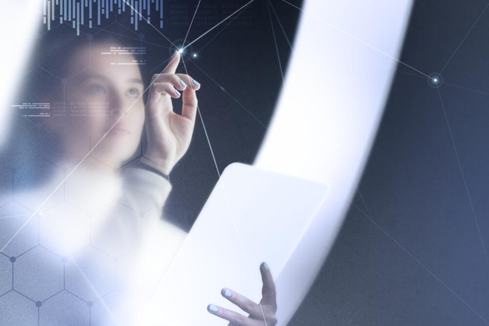 Crean inteligencia artificial capaz de leer los pensamientos de la gente Este nuevo dispositivo surgió como ayuda para las personas que tienen limitaciones en el habla, pero el invento también agudiza las dudas sobre los peligros de la IA.