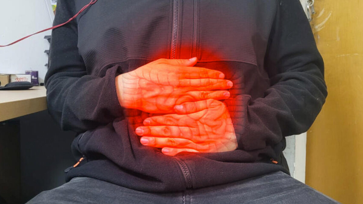 Los síntomas para detectar a tiempo el cáncer de hígado El cáncer de hígado es una enfermedad compleja, por ello, se debe estar atentos a los síntomas y hacer énfasis en la prevención.