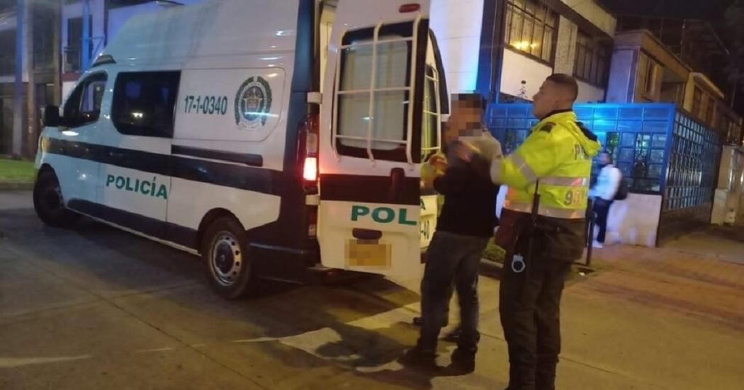 Capturado por muerte de menor en Los Mártires 1 Capturado por muerte de menor en Los Mártires Un hombre de nacionalidad venezolana fue capturado por unidades de la Policía en la localidad de Los Mártires por el delito de homicidio agravado, del cual habría sido víctima un menor de 2 años.