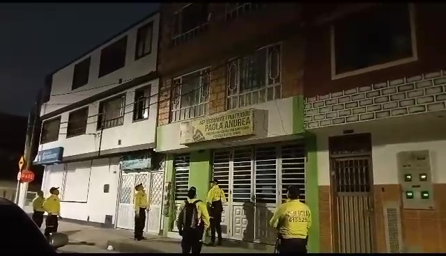 Cayeron los 'Kansas': señalados de comercializar droga en Fontibón y Engativá Los 'Kansas' se dedicaban al hurto y comercialización de drogas en Fontibón y Engativá.