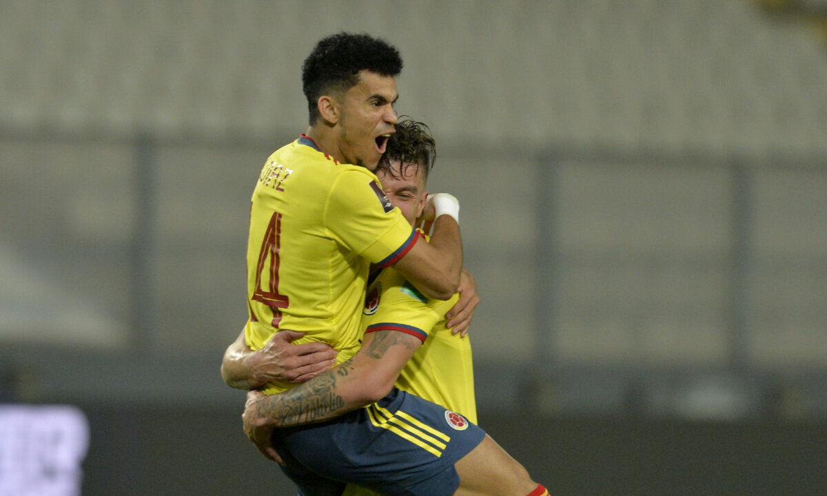 Con aires de renovación: la Selección Colombia se medirá esta tarde ante Irak 2 Con aires de renovación: la Selección Colombia se medirá esta tarde ante Irak A partir de las 2:00 p.m. la Selección Colombia enfrentará a Irak en el primero de los dos juegos amistosos que tiene programados en Europa. El próximo martes será el segundo duelo ante Alemania,