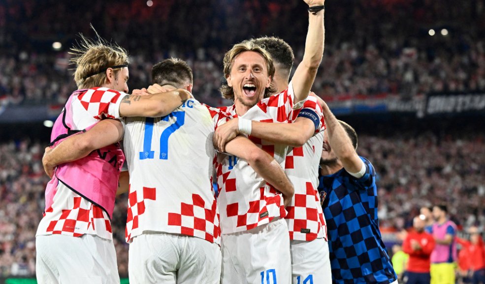 Croacia superó a Países Bajos 4 a 2 y jugará la final de la Liga de las Naciones Croacia venció a Países Bajos en la primera semifinal de la Liga de las Naciones, que se disputa en suelo neerlandés y ahora espera por España o Italia, que definirán al segundo finalista.