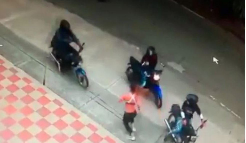 Delincuentes roban a mujeres en la madrugada en Usaquén Ladrones atacan solo a mujeres en horas de la madrugada y de la noche en Usaquén.
