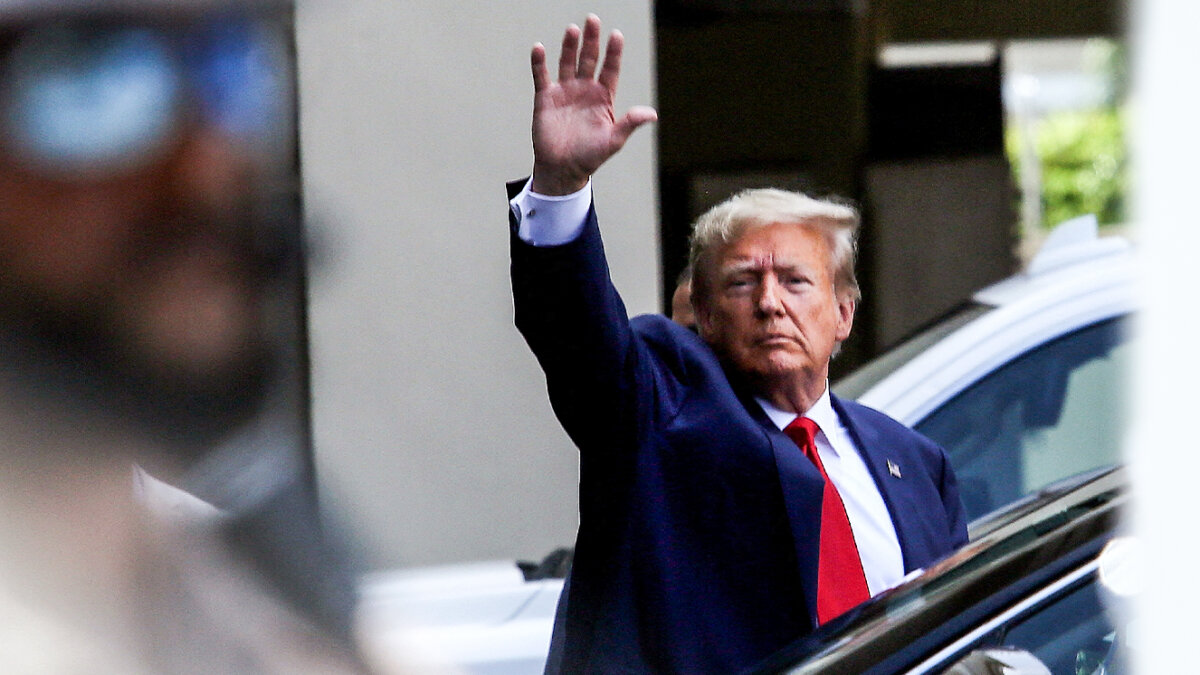 Donald Trump se declaró inocente en caso de documentos clasificados 10 Donald Trump se declaró inocente en caso de documentos clasificados Donald Trump es acusado de usar documentos confidenciales tras su salida de la Casa Blanca.