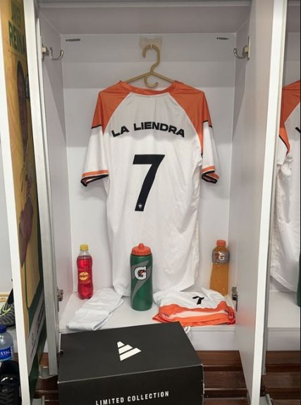 En disturbios terminó el partido de fútbol organizado por La Liendra Al final del partido de fútbol organizado por La Liendra, se presentaron disturbios en el estadio Alfonso López, los cuales quedaron registrados en video.