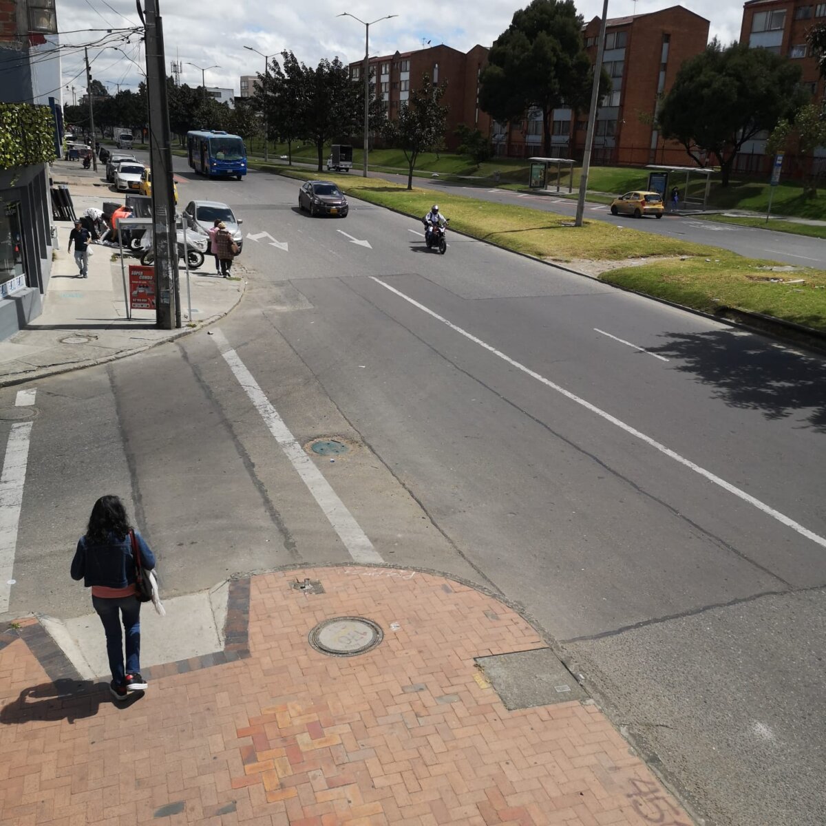 ¡Qué susto! Hallan cuerpo embolsado en una carreta en Puente Aranda 1 ¡Qué susto! Hallan cuerpo embolsado en una carreta en Puente Aranda Un vecino se pegó tremendo susto luego de hallar un cuerpo envuelto en bolsas y cobijas en una carreta, ubicada en el barrio La Guaca, de Puente Aranda.