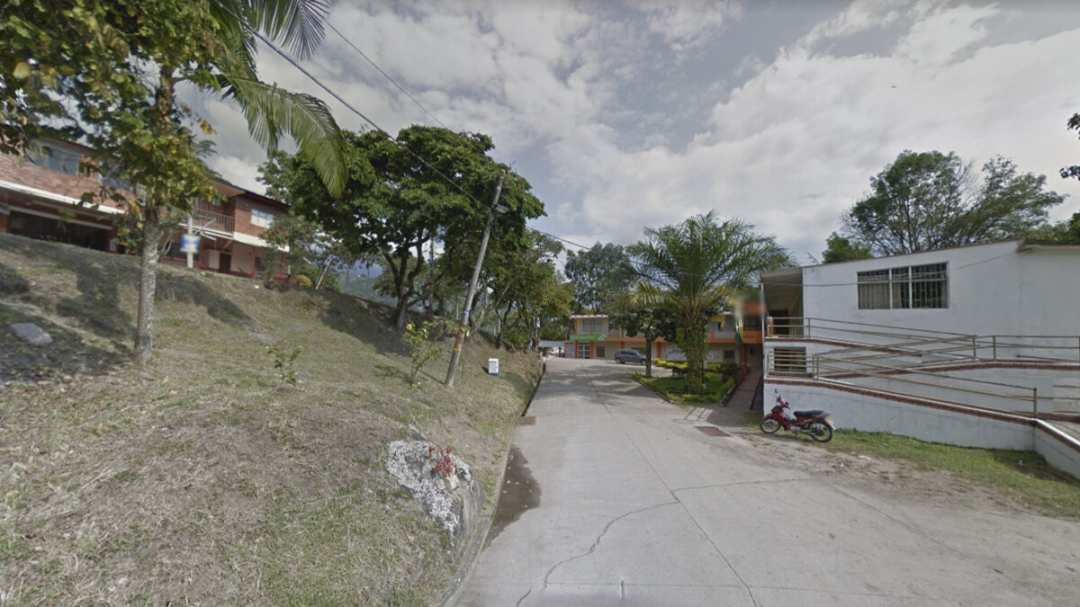 En Tena: hombre desaparecido fue hallado muerto 1 En Tena: hombre desaparecido fue hallado muerto Hay consternación en el municipio de Tena, Cundinamarca, por cuenta de un hombre de 65 años que se encontraba desaparecido desde el pasado fin de semana y fue hallado muerto flotando en un pozo de agua.