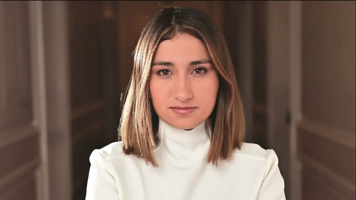 Laura Sarabia se desmayó en la Casa de Nariño por crisis de estrés Exjefe de Despacho de Gustavo Petro, Laura Sarabia, sufrió desmayo por crisis de estrés.