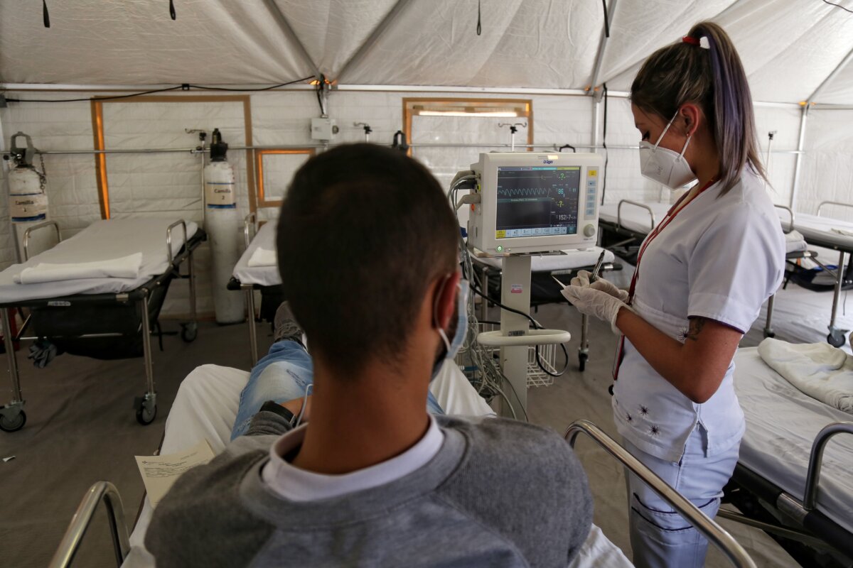 Los recursos de las EPS alcanzan hasta julio: Acemi 1 Los recursos de las EPS alcanzan hasta julio: Acemi La Asociación Colombiana de Empresas de Medicina Integral (Acemi) envió una carta al Ministerio de Hacienda y de Salud, con el objetivo de alertar sobre el desfinanciamiento que desde ya viven las empresas prestadoras de salud (EPS) y que aparentemente empeoraría con la adición presupuestal, pues al parecer se requieren más de $10,45 billones de recursos adicionales y en el Congreso solo se busca aprobar $2,02 billones para el sector salud.