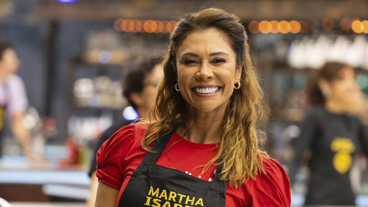Martha Isabel Bolaños le pone picante a `Masterchef´ 1 Martha Isabel Bolaños le pone picante a `Masterchef´ Cada noche, después de los capítulos de ‘MasterChef Celebrity’, muchas personas se quedan comentando en redes sociales algunas actitudes de los participantes y casi siempre hay algo que decir de Martha Isabel Bolaños, ¿por qué?