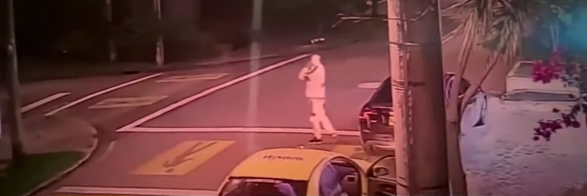 Millonario robo a una fundación en Quinta Paredes 1 Millonario robo a una fundación en Quinta Paredes Durante la noche de este jueves 1 de junio se presentó un millonario robo en una fundación ubicada a dos cuadras de la Embajada de los Estados Unidos, en el barrio Quinta Paredes de la localidad de Teusaquillo.