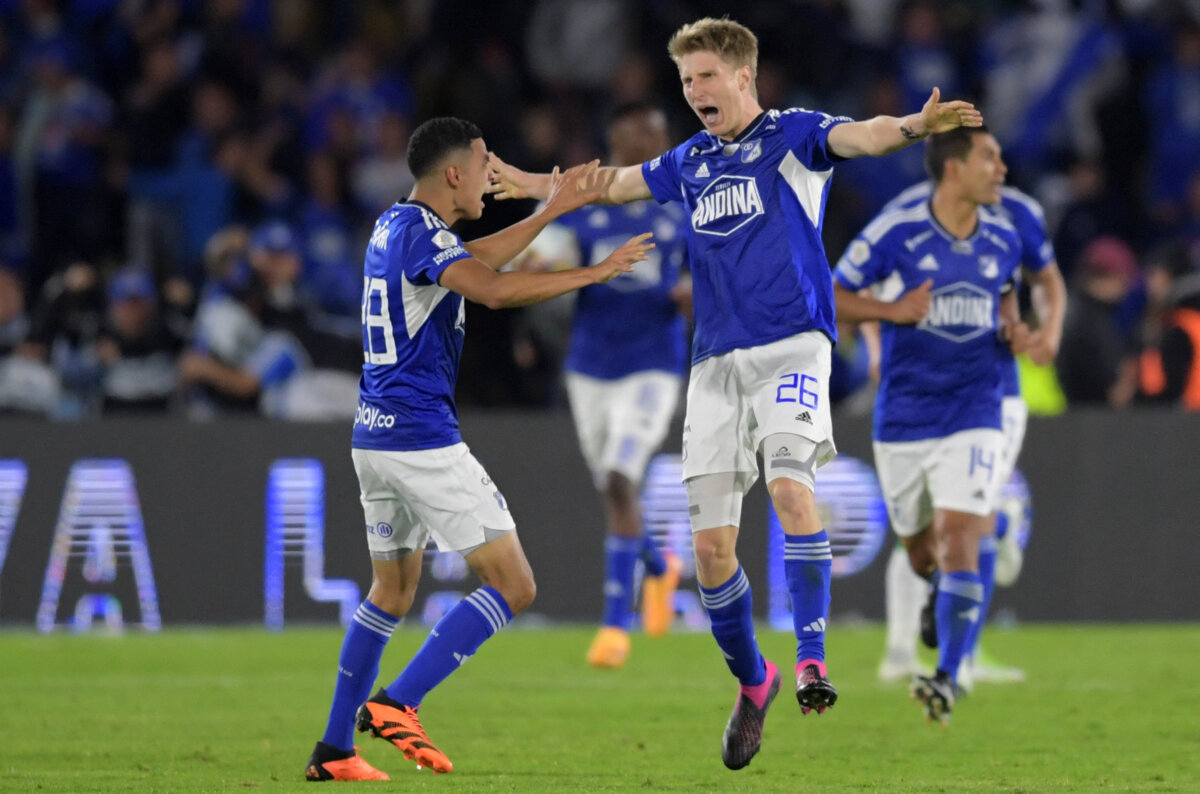Millonarios se vistió de gloria y alcanzó la estrella 16 Millonarios obtuvo su título 16 el estadio Nemesio Camacho El Campín ante Altlético Nacional, un título que esperaron por casi 6 años y que hoy se ha vuelto una realidad.