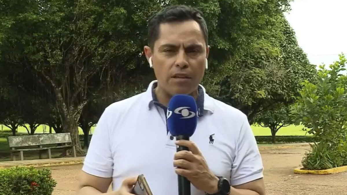 ¡De no creer! Periodista se encontró con una bruja y contó los detalles El reportero que acompañó la búsqueda de los niños en el Guaviare, contó el extraño encuentro que vivió con una bruja en medio de la noche.