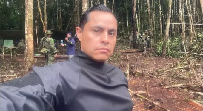 ¡De no creer! Periodista se encontró con una bruja y contó los detalles El reportero que acompañó la búsqueda de los niños en el Guaviare, contó el extraño encuentro que vivió con una bruja en medio de la noche.