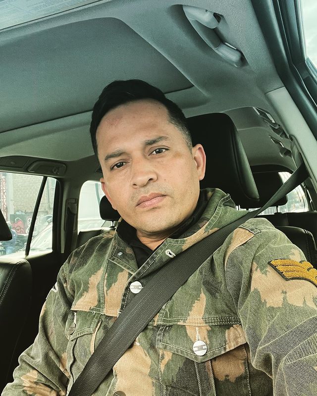 Primeras palabras de Freddy Burbano tras accidente de tránsito donde murió Karen Molina 1 Primeras palabras de Freddy Burbano tras accidente de tránsito donde murió Karen Molina El pasado sábado 9 de julio de 2022 se presentó un trágico accidente de tránsito en el que murió Karen Molina, de 22 años, en el que el cantante de música popular Freddy Burbano se vio directamente implicado.