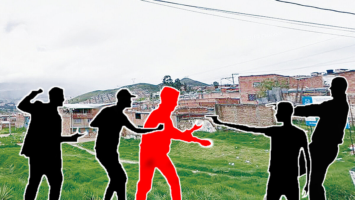 Un muerto y dos heridos en medio de atraco en Ciudad Bolívar 4 Un muerto y dos heridos en medio de atraco en Ciudad Bolívar Un hombre de 38 años falleció y otras dos personas resultaron lesionadas en medio de un hurto en Ciudad Bolívar.