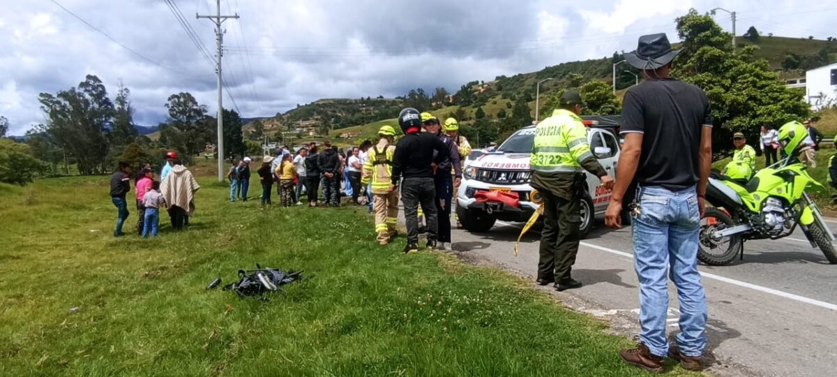 Ciclista colombiano Germán Chaves murió arrollado por un camión en Cundinamarca 1 Ciclista colombiano Germán Chaves murió arrollado por un camión en Cundinamarca Luto en el ciclismo colombiano por muerte de Germán Chaves.