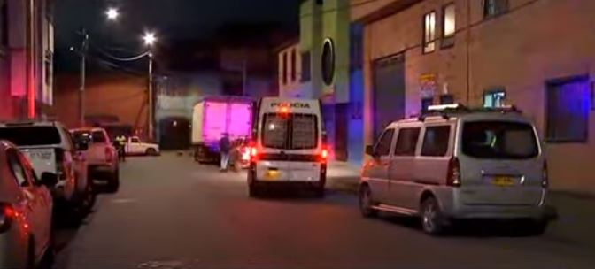 Puñalada mortal en medio de una riña en Los Mártires