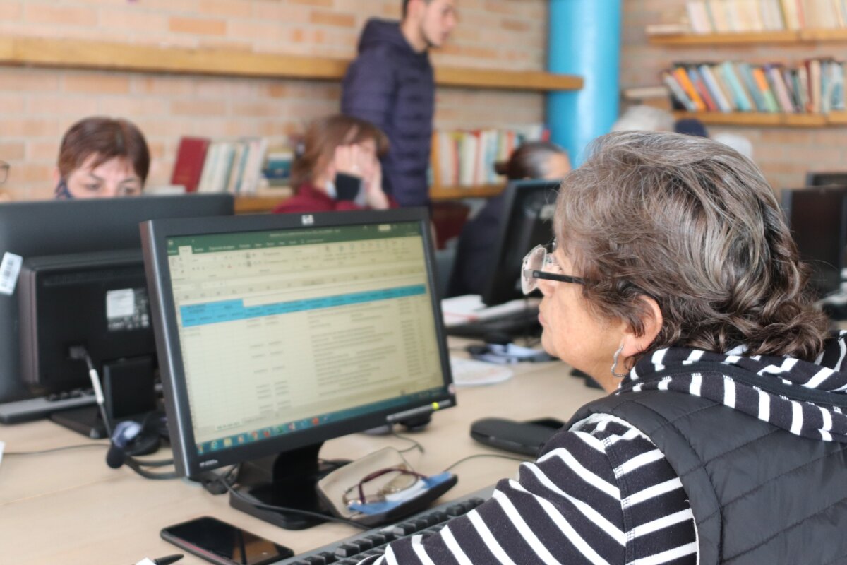 A estos trabajadores no les tocará la reducción de la jornada laboral en Colombia El ministerio de Trabajo anunció que no todos los empleados en Colombia se verán beneficiados con la reducción de la jornada laboral.