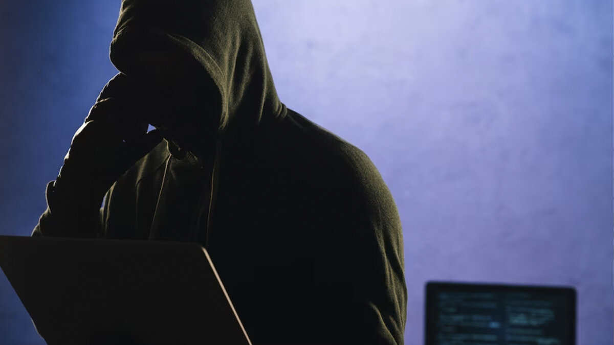 Aberrante extorsión a punta de videollamadas 1 Aberrante extorsión a punta de videollamadas Muy delicada resulta la más reciente advertencia hecha por el Gaula de la Policía sobre una modalidad de extorsión escabrosa y, a la vez, aberrante, en donde los pillos, desde la comodidad de su casa (o en la cárcel), están poniendo a las personas en una incómoda situación para pedir dinero.