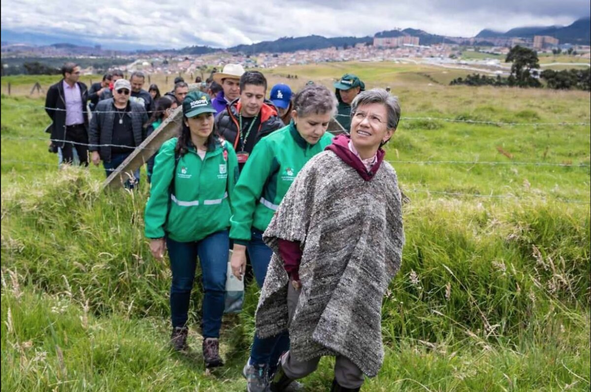 Conozca el primer parque arqueológico de Bogotá La alcaldesa mayor de Bogotá, Claudia López, presentó a los bogotanos el Parque Arqueológico y del Patrimonio Cultural que se creó en Usme. Este sería el primero de tales características en la ciudad y el octavo en todo el país. 