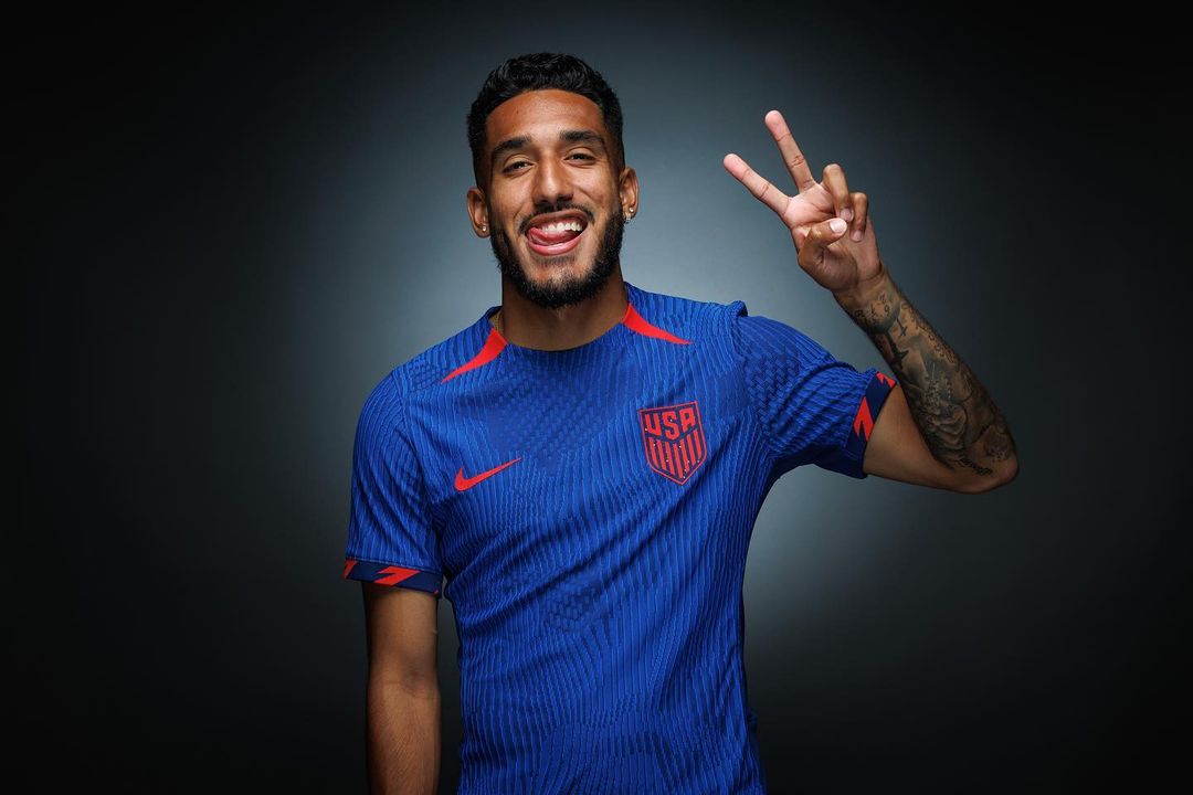 El delantero colombiano que la rompe con Estados Unidos en la Copa de Oro 2 El delantero colombiano que la rompe con Estados Unidos en la Copa de Oro El hijo del exfutbolista colombiano David Ferreira y delantero de la Selección de Estados Unidos, Jesús Ferreira, brilla con el equipo mayor en la Copa de Oro, donde ya registra seis goles y pinta como una de las figuras del torneo.