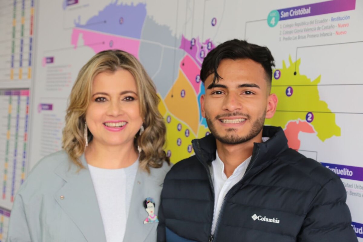 Estudiante colombiano, entre los mejores del mundo Un estudiante de la carrera de Ciencias Naturales de la Universidad de La Sabana es uno de los preseleccionados a ser el mejor estudiante del mundo. El joven colombiano fue elegido entre más de 3.800 postulantes de 122 países del planeta.