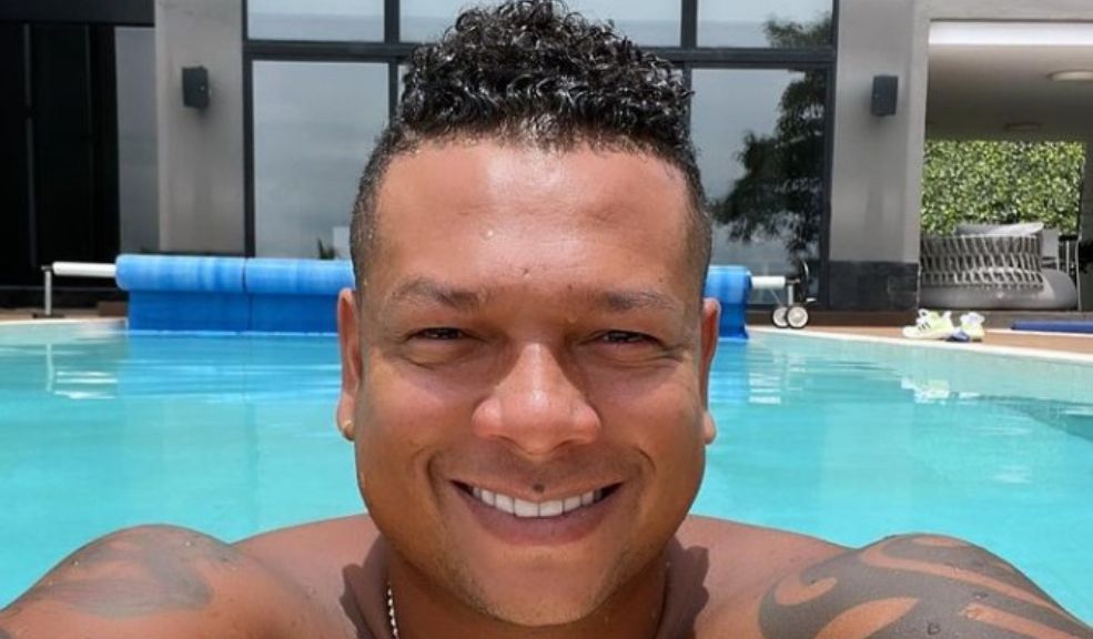 ¡Sin miedo al qué dirán! Fredy Guarín sorprendió en redes sociales con su drástico cambio El cambió que sufrió el ex jugador de Millonarios, Fredy Guarín, es sorprendente, y ha dejado todo tipo de reacciones por cuenta de la última foto que subió en su cuenta de Instagram.