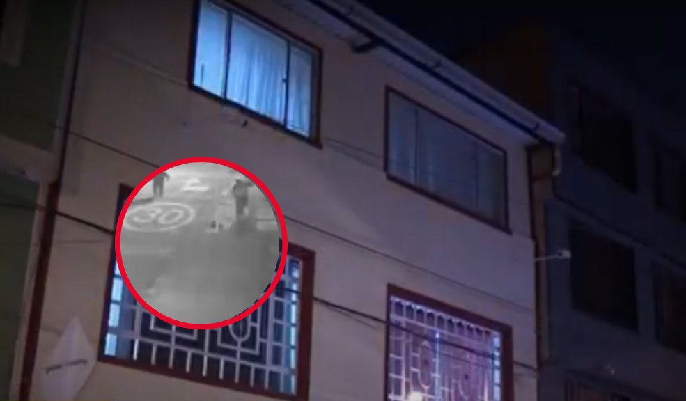 Con escalera humana roban viviendas en Tunjuelito Bajo esta modalidad, los ladrones roban las viviendas en horas de la madrugada en el sector de San Vicente Ferrer en Tunjuelito.