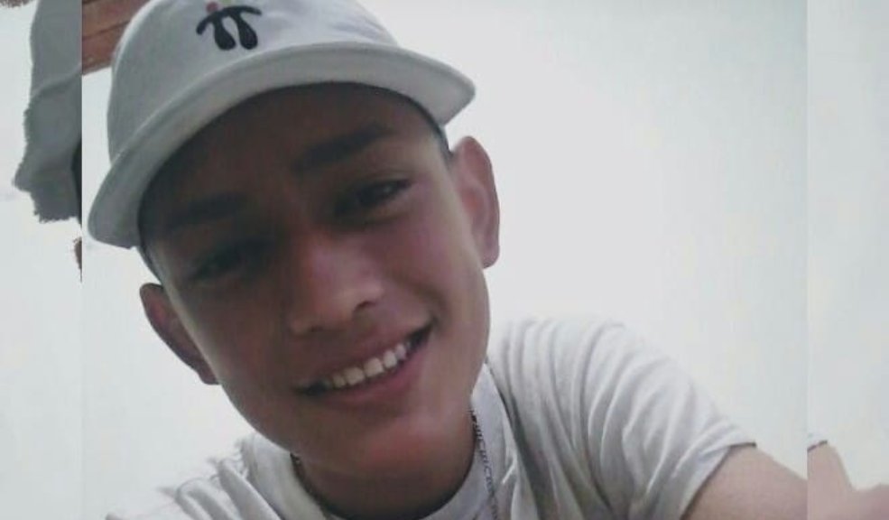 Infame crimen de Duván en Soacha Sicarios acabaron con la vida de Duván en el barrio Minuto de Dios, del municipio de Soacha.