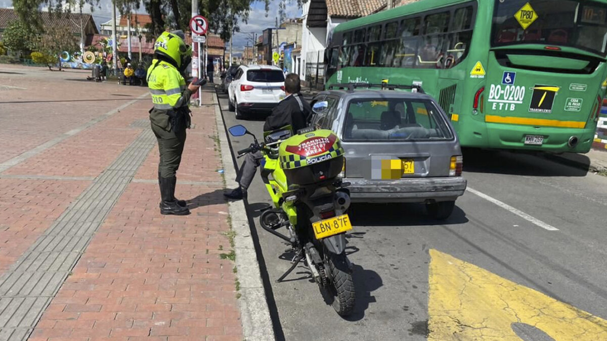 Pille el pico y placa para hoy 1 Pille el pico y placa para hoy Les contamos las restricciones de pico y placa para este miércoles 16 de agosto del 2023.
